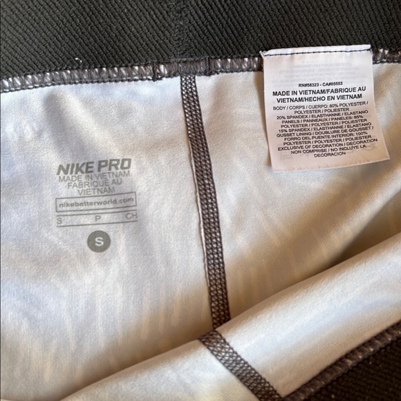 Nike 7/8 tights bundle - Picture 3 of 5